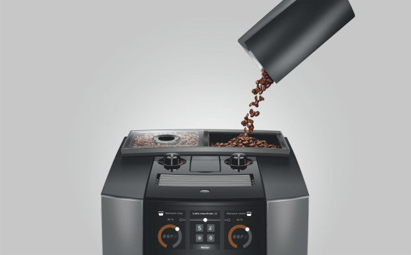 JURA Kaffeevollautomat J10 (EA) 46 Spezialitäten Cold Brew Wassertank 1,9 L Diamond Onyx