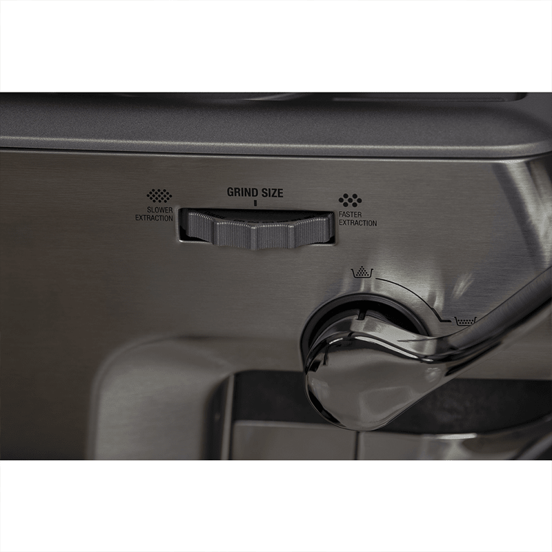 SAGE Espressomaschine Barista Express Impress integriertes Kegelmahlwerk manuelle Dampfdüse