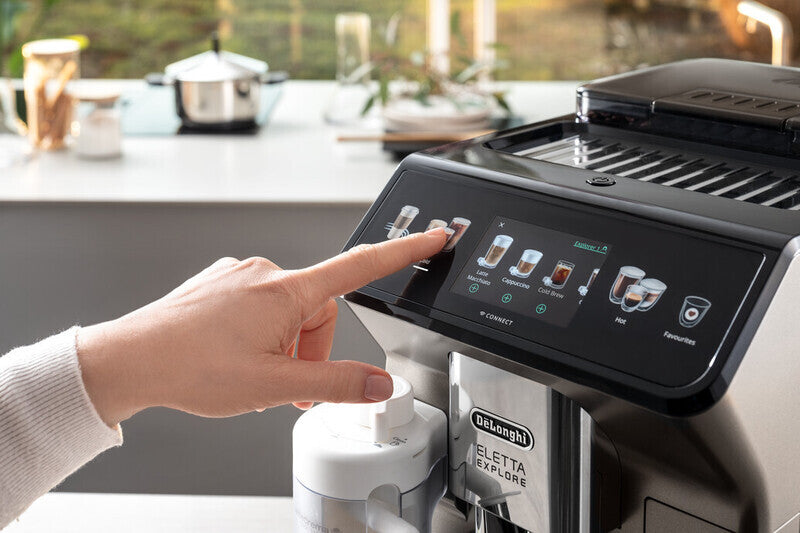 De'Longhi Kaffeevollautomat ELETTA EXPLORE ECAM450.86.T LatteCrema 19 bar Wassertank 1,8 L Titan